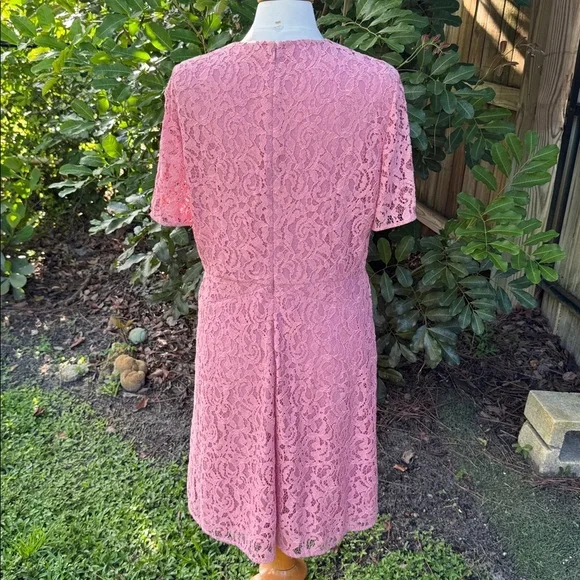 Burberry Christy Pink Lace Fit & Flare Dress, size 14 Burberry Christy Pink Lace Fit & Flare Dress, size 14